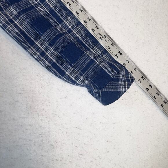 Democracy Button Shirt Woman Small Tunic Style Pockets Fringed Hem Thick Fabric - Picture 10 of 11